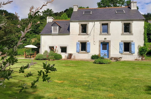 Beautiful country house at the entrance to the Crozon peninsula