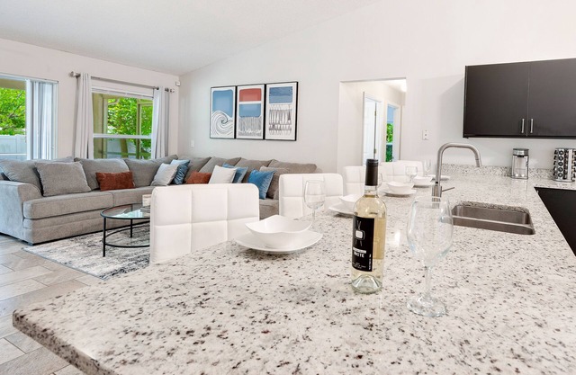 Beautiful Deluxe Home near Daytona beach/Orlando