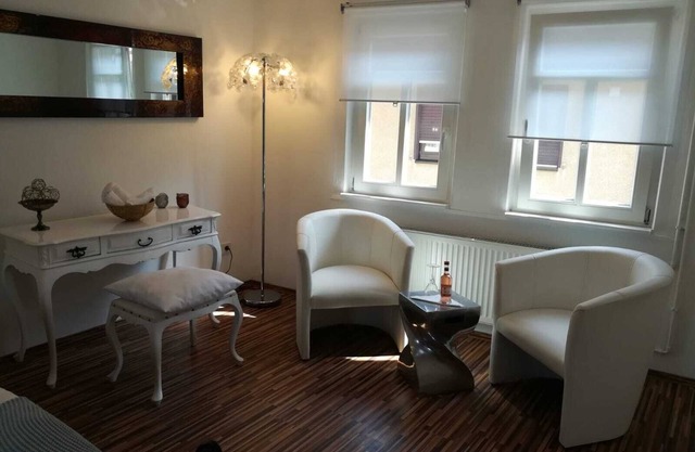 Beautiful double room in the historic old town