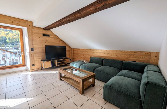Beautiful Duplex of 100m² with view, in the heart of Beaufort