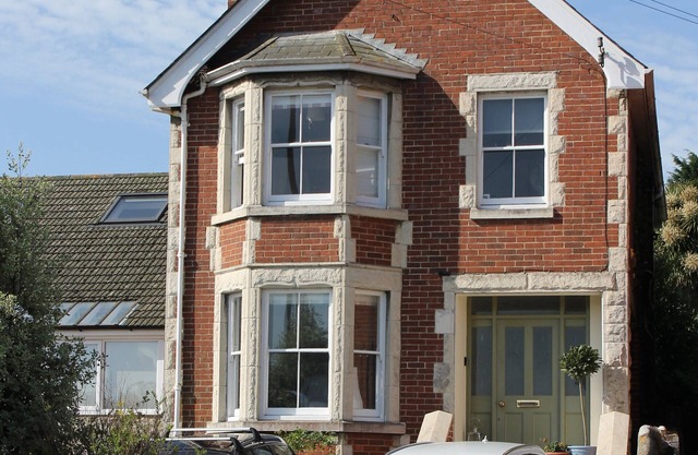 Beautiful Edwardian 4 Bed Townhouse Near Beach Dogs Welcome