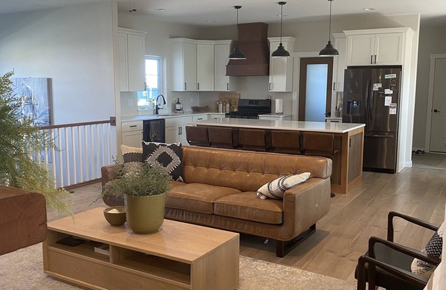 Beautiful family home perfect for football weekends!