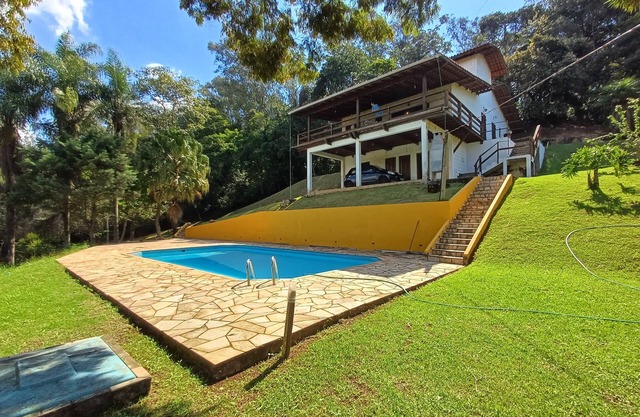 Beautiful farmhouse in Atibaia with Wi-Fi.