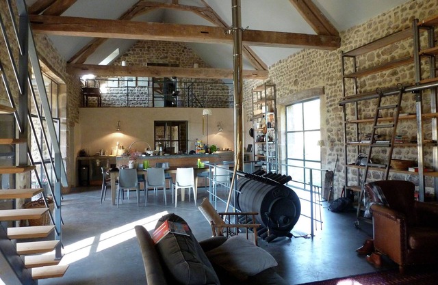 Beautiful farmhouse in Braize with private garden