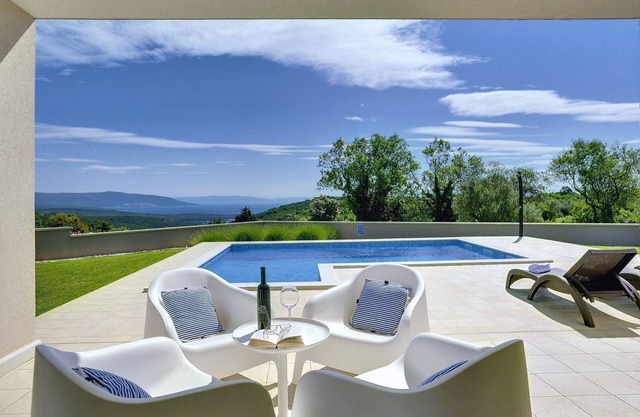 Beautiful finca with private pool and sun beds
