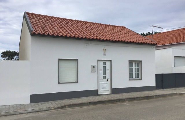 BEAUTIFUL HOME AWAY FROM HOME. Translated in 5 different language