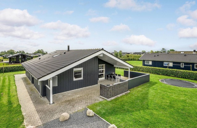 Beautiful home in Haderslev with sauna