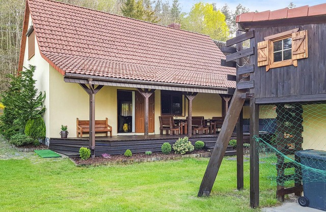 Beautiful home in Krzynia with WiFi