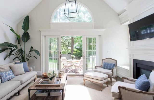 Beautiful home in Wellesley's Historic district