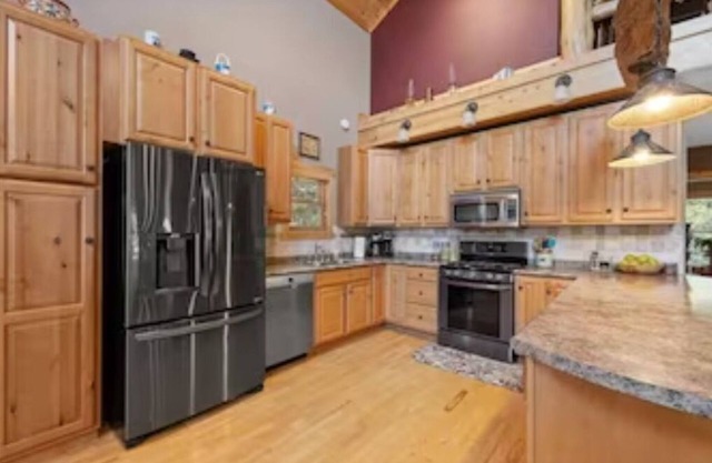 Beautiful home on 5 acres with horse barn in the scenic Black Hills!