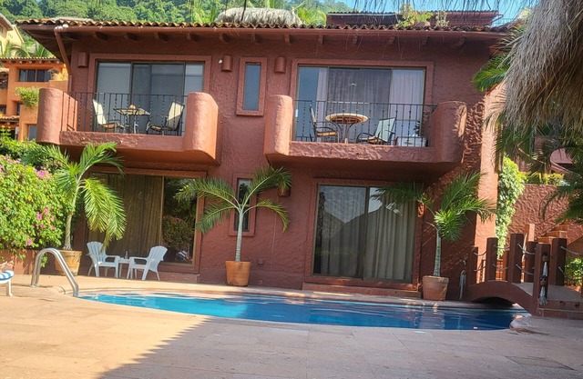 Beautiful Home with Ocean views. Not a child or pet-friendly property.