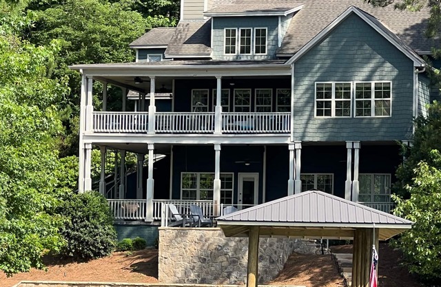 Beautiful Lake Martin 5 br—Great Central Location