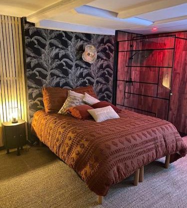 BEAUTIFUL LIFE BED and SPA