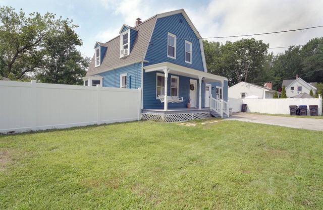 Beautiful Modern Beach House In Old Orchard Beach!