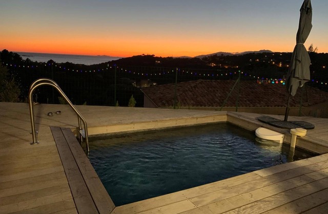 Beautiful new villa 2 minutes from the beach