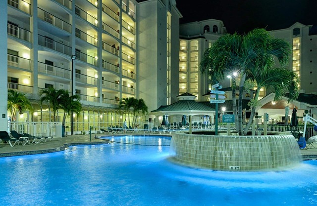 Beautiful Ocean Front Condo - Vacation Resort in Cocoa Beach