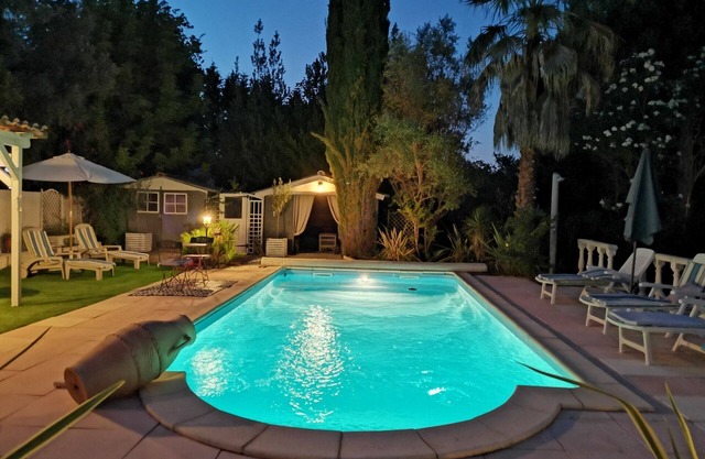 Beautiful, peaceful villa Swimming pool with 3000 m garden