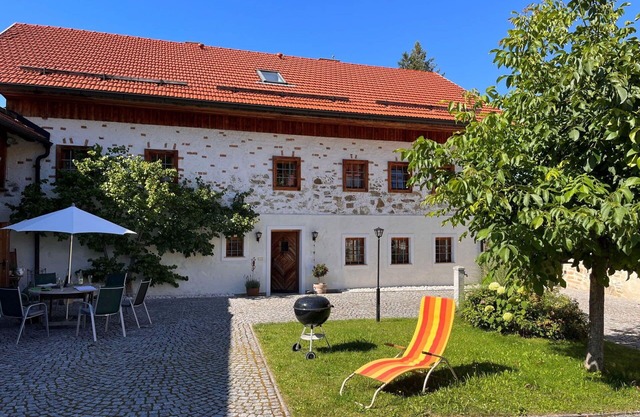 Beautiful private villa for 8 people with WIFI, TV, terrace and pets allowed
