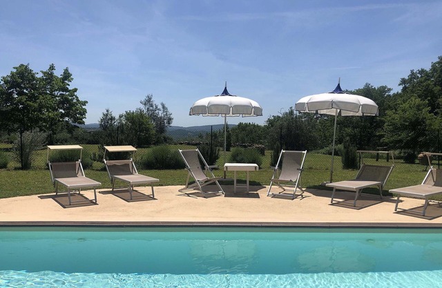 Beautiful private villa with WIFI, A/C, private pool, TV, terrace, panoramic view and parking