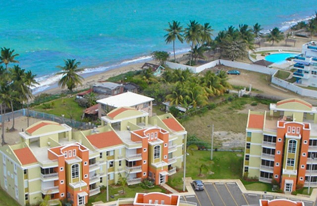Beautiful! Puerto Rico Getaway Beachfront Penthouse