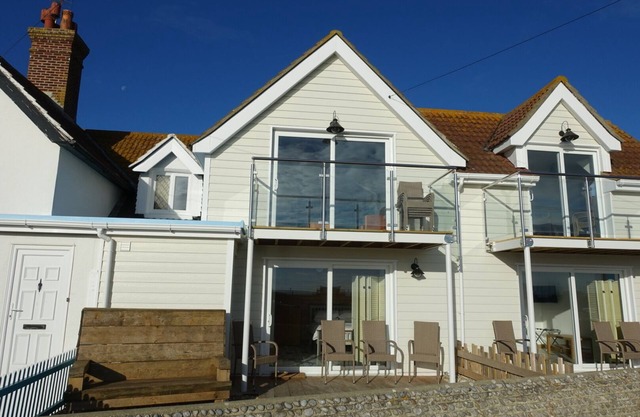 Beautiful Seafront Beach House