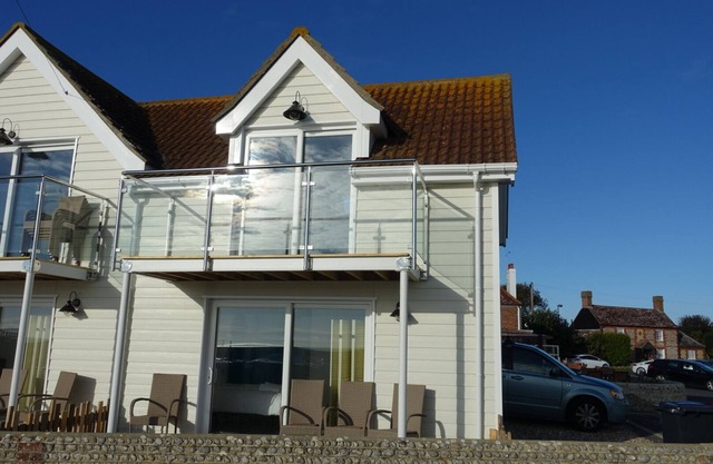 Beautiful Seafront Beach House