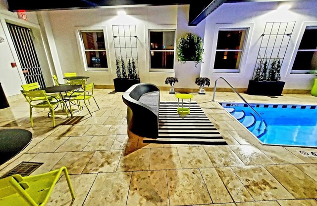 Beautiful Signature 1 Bedroom in Marvelous New Orleans Louisiana