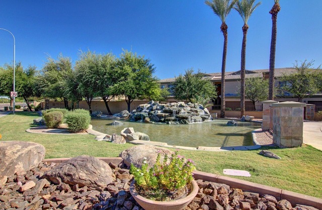 Beautiful Updated Condo in Ocotillo/Chandler!