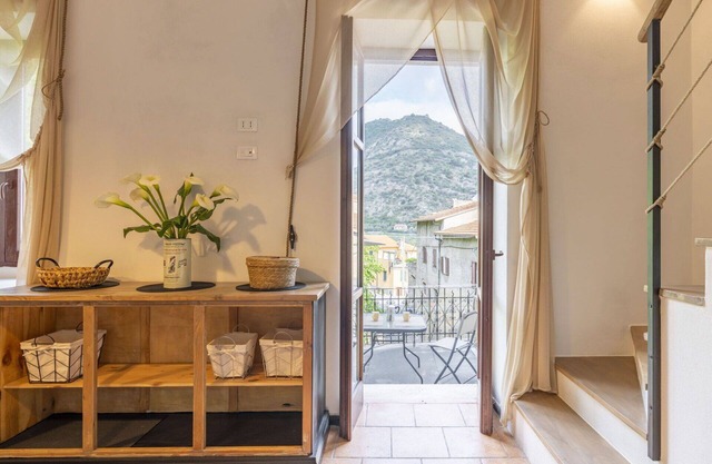 Beautiful villa for 6 people with A/C, WIFI, balcony and panoramic view