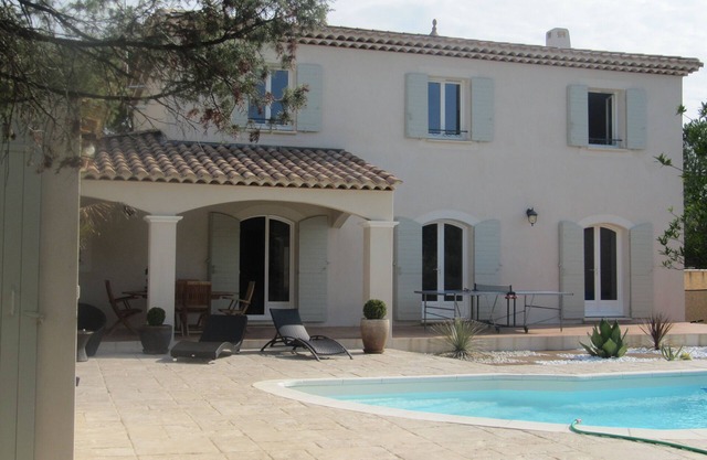 Beautiful Villa (Bastide) close to the sea and Pic Saint Loup