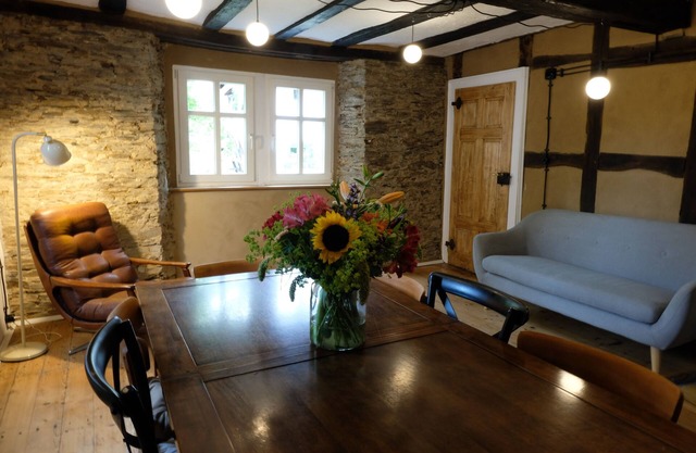 Beautifully renovated vacation apartment on an idyllic farm. 4 - 8 persons.