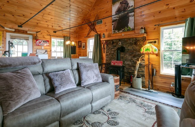 Beaver Dam Lodge-Hills Creek & PA Grand Canyon!