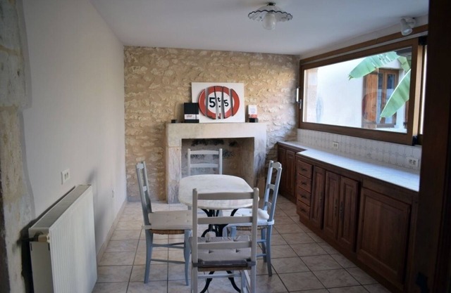 Bed and breakfast in the heart of a village rich in heritage and hiking trails