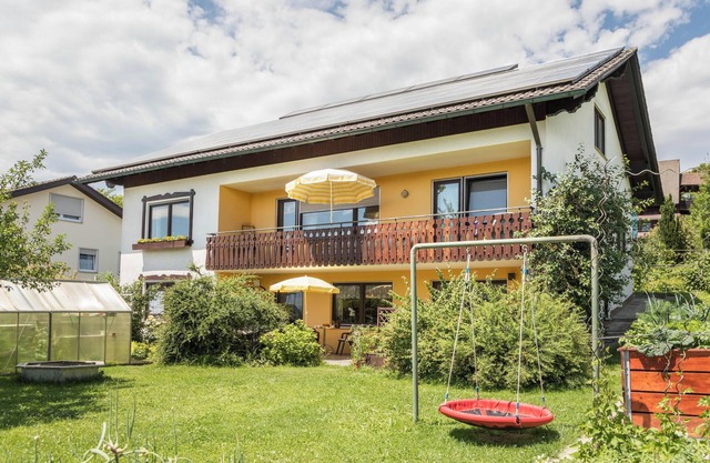 Bed and Breakfast at Gertrud's with Garden, Terrace & Playground