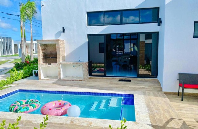 Bella Villa