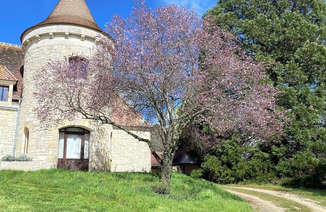 Belle Demeure Familiale à la Campagne Près de Guédelon