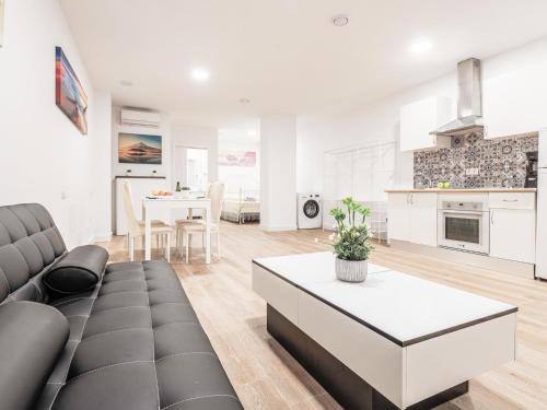 Benitez Parodi Recién reformado zona multicultural