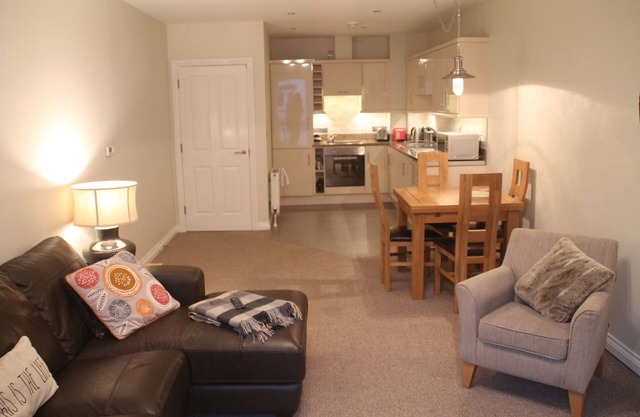 BEST 2 BED IN THE CITY