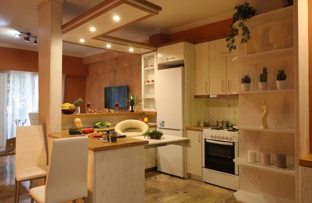 Best location New apartment in Acropolis