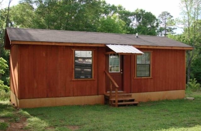 Best Location! The Keeper's Cabin. We are pet friendly!