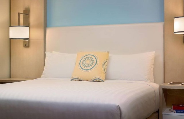 Best Place to Stay in Parsippany! Free Parking and Breakfast! Pets Allowed!