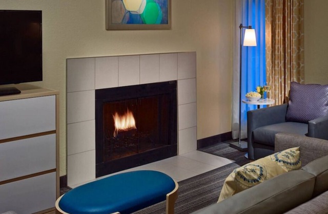 Best Place to Stay in Minnesota, 4 Comfortable Units, Onsite Pool, Pets Allowed