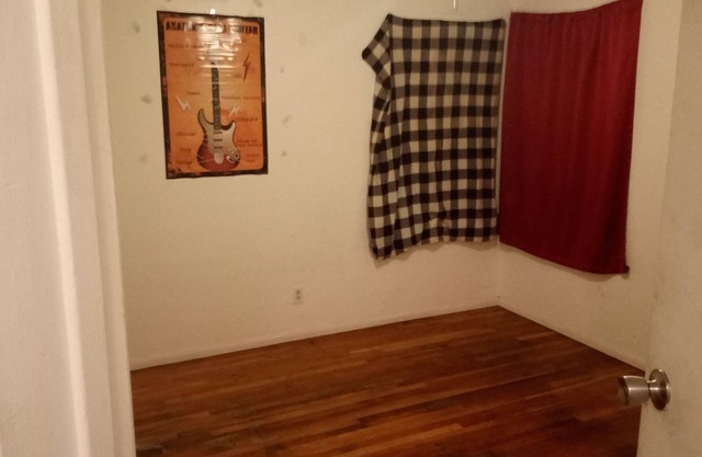 Best price Or Better offer family Home