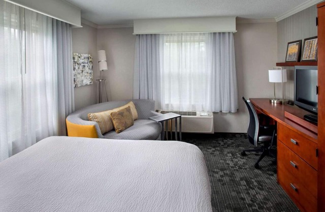 Best Value, Quality Stay! Close to Tinton Falls Recreation Complex, Pet-Friendly