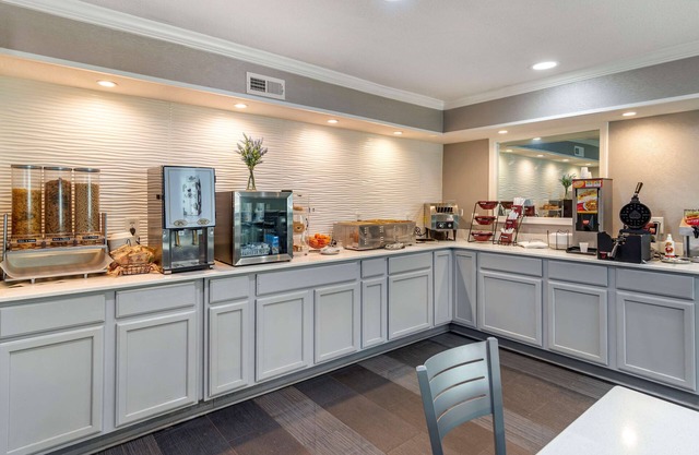 Best Western Allatoona Inn & Suites