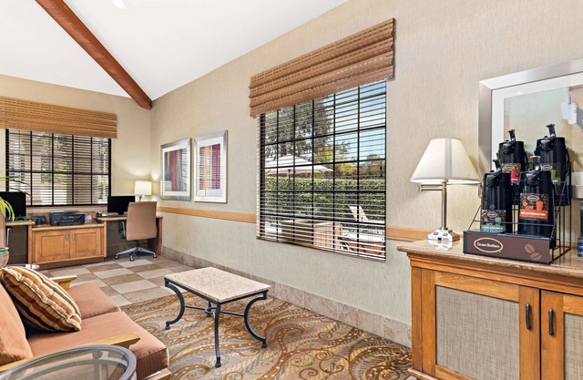 Best Western Chula Vista/Otay Valley Hotel