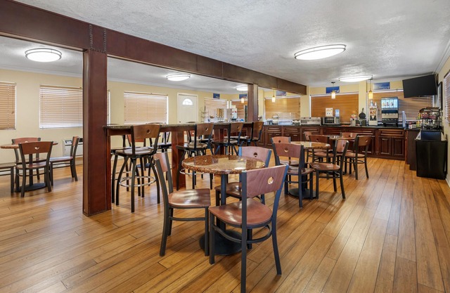 Best Western Desert Winds