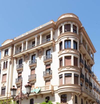 Betis Suites-La Campana