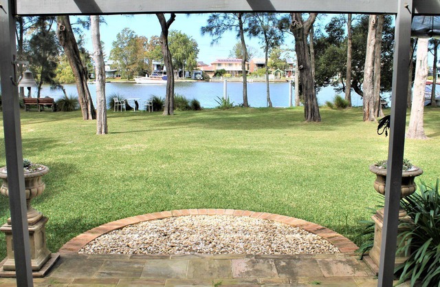 Between Waters at Dora Creek