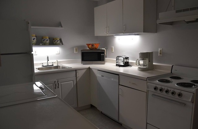 Beutiful Apartment Located In Falls Church